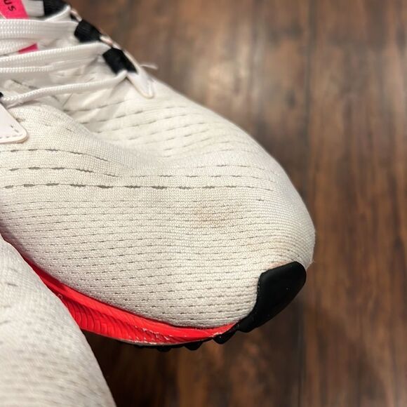 Nike Air Zoom Pegasus 38 Rawdacious 2021 women’s size 7.5 in GUC - Picture 3 of 10